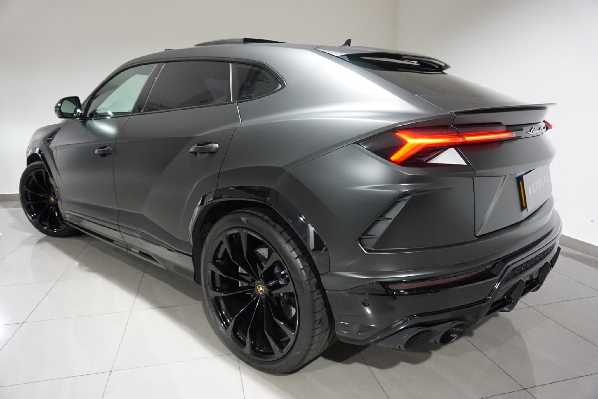 Lamborghini Urus 4.0 V8 BiTurbo SUV 5dr Petrol Auto 4WD Euro 6 (650 ps)